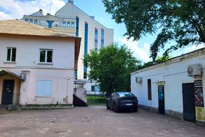 комерційна за адресою Юрія Поправки вул. (Миколи Лебедєва), 14-А