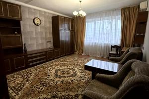 квартира за адресою Архітектора Олега Петрова вул. (Чернишевського), 15