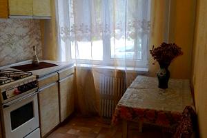 квартира за адресою Гната Хоткевича вул., 52/1