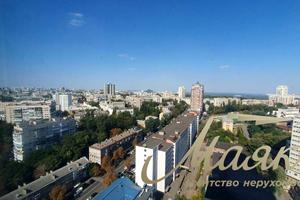 комерційна за адресою Кловський узвіз, 7a