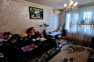 квартира за адресою Євгена Маланюка вул. (Кантемирівська), 5