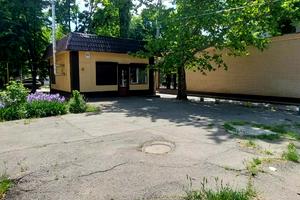коммерческая по адресу Космонавтов ул., 31