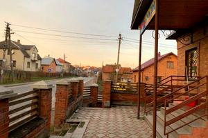 комерційна за адресою Мельнична, 2