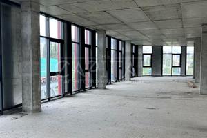 коммерческая по адресу Петра Кривоноса пл., 1