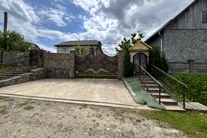 будинок за адресою с. Закрівці, Заставна вул., 8