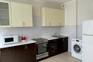 квартира по адресу Драгоманова ул., 2
