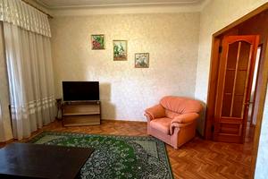 квартира по адресу Дмитрия Яворницкого просп. (Карла Маркса), 90