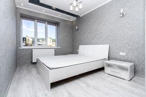 квартира за адресою Андрія Мельника вул., 10