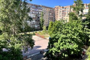 квартира за адресою Будівельників бульв., 5