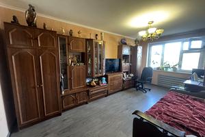 квартира за адресою Андрія Первозванного вул. (Стахурського), 48