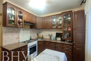 квартира по адресу Леся Курбаса ул., 9