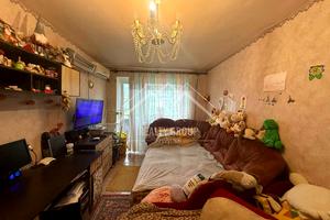 квартира за адресою Володимира Бизова вул. (Якіра), 32
