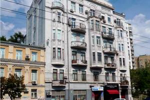 комерційна за адресою Саксаганського вул., 58