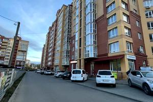 квартира за адресою Генерала М. Тарнавського вул., 2