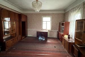 ділянка за адресою Комарова Столична, 75