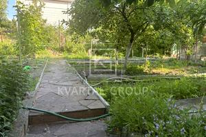 будинок за адресою вишнева, 3