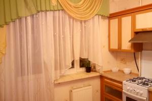 квартира за адресою Курсанта Єськова вул., 8
