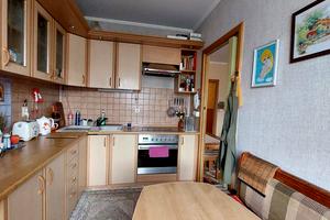 квартира за адресою Тролейбусна вул., 8
