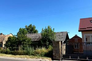 ділянка за адресою лукашевича