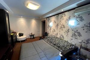 квартира за адресою Леся Курбаса просп., 15