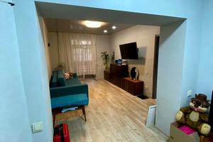 квартира за адресою 12 квітня, 23