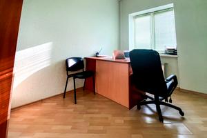 комерційна за адресою Дніпро, Королеви Єлизавети ІІ вул. (Глинки), 1