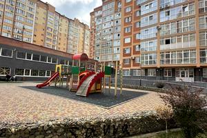 квартира за адресою Рівненська вул., 12-Б