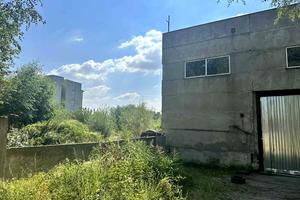 комерційна за адресою Вокзальна, 10