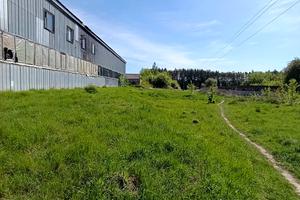 комерційна за адресою смт. Клевань, вул. Центральна, 32а