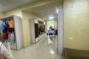комерційна за адресою Медова вул., 5