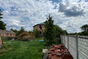 будинок за адресою с. Ковалівка, садова