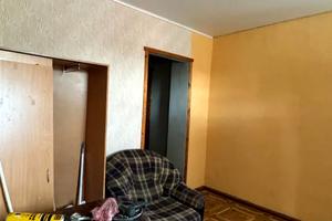 комерційна за адресою Універсальний пров., 7-А