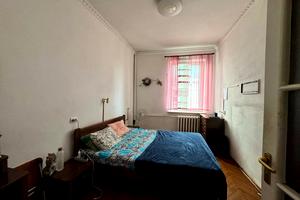 квартира за адресою Академіка Володимира Гнатюка вул. (), 3