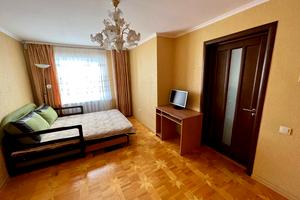 дом по адресу Владимира Моссаковского ул. (Клари Цеткін), 30А