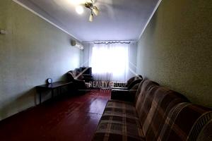 квартира за адресою Соборності вул. (Косіора), 33