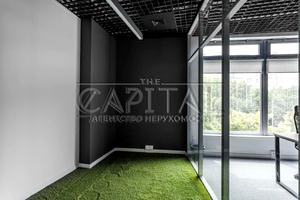 комерційна за адресою Деміївська вул., 11