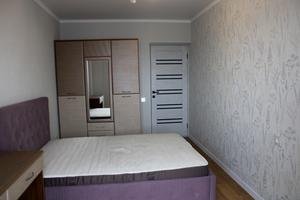 квартира за адресою Галини Петрової вул., 3