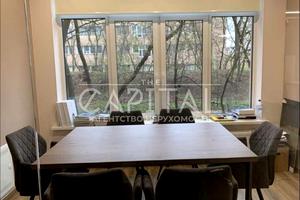 коммерческая по адресу Евгения Коновальца ул. (Щорса), 36-Е