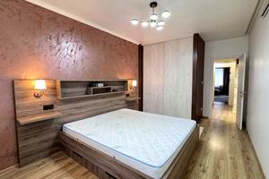 квартира за адресою Височана вул., 18