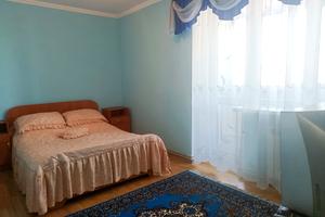 квартира по адресу Івасюка, 5