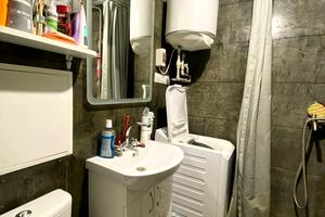 квартира за адресою Олександра Олеся вул., 2