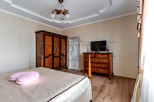 будинок за адресою Чорновола