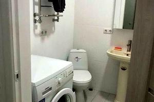 квартира за адресою Домбровського вул., 75
