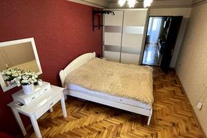 квартира за адресою Чарівна вул., 151