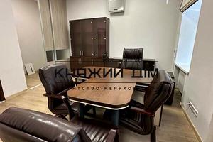 комерційна за адресою Бульварно-Кудрявська вул. (Воровського), 8-А
