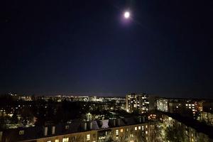 квартира за адресою Космонавтів просп., 49