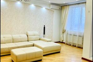 квартира за адресою Тополина вул., 24