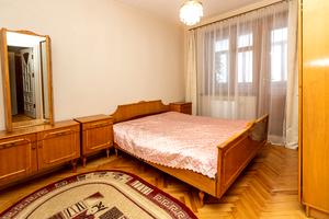 квартира за адресою Паркова вул., 18