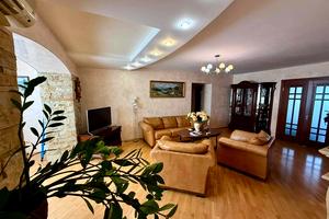квартира за адресою Аграрна вул., 5