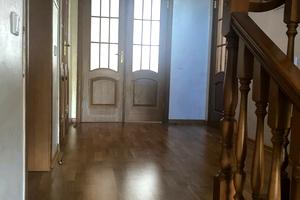 будинок за адресою Центральна вул., 26